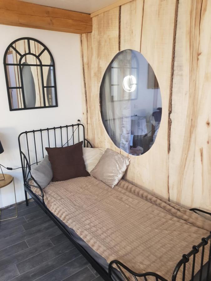 Ferme D'Audelange Apartment Bagian luar foto